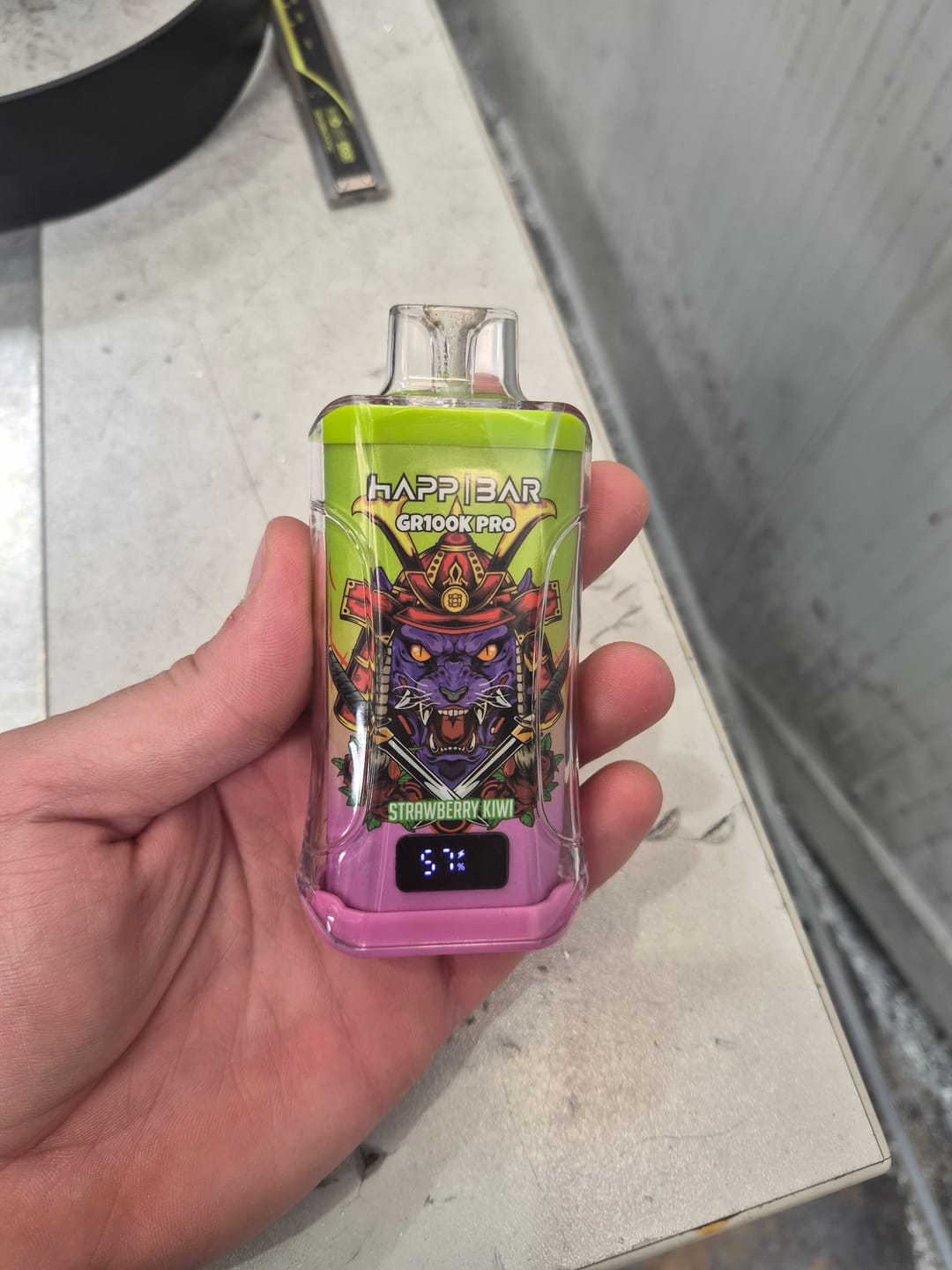 Customer photo review of HAPPBAR GR100k PRO | 100.000 puffs