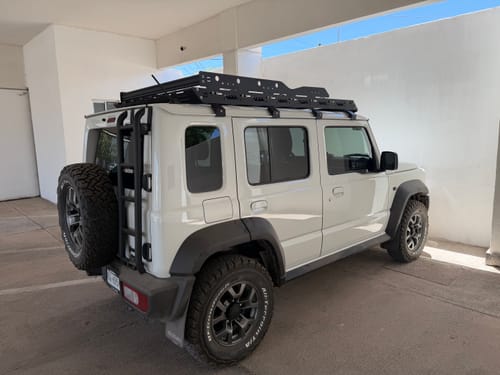 Customer photo review of Extensión de Cabina 5 para Rack de Carga Suzuki Jimny 5-puertas