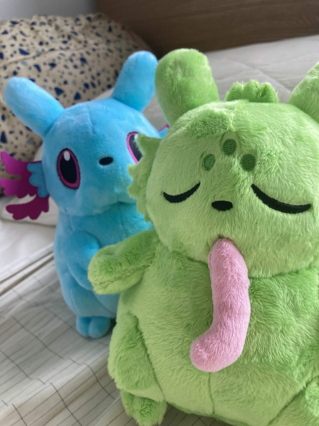 Customer photo review of Rain World - Saint Slugpup Plush