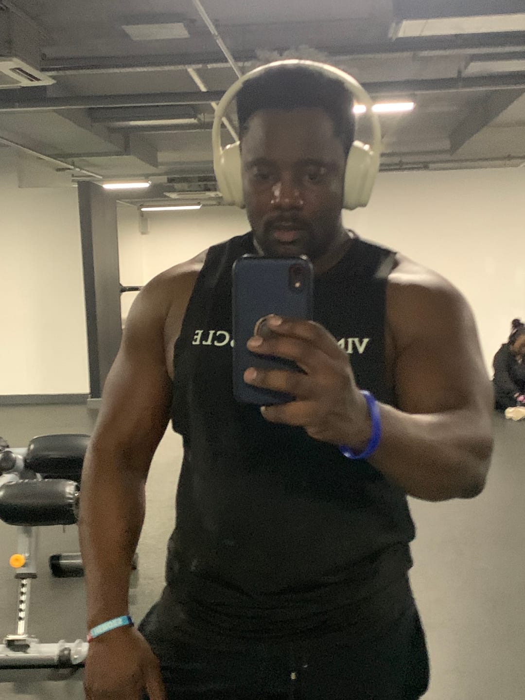 Customer photo review of 🎁 Add 2 Inches to Your Arms: The 1,000-Rep Gauntlet Workout Program (100% off)
