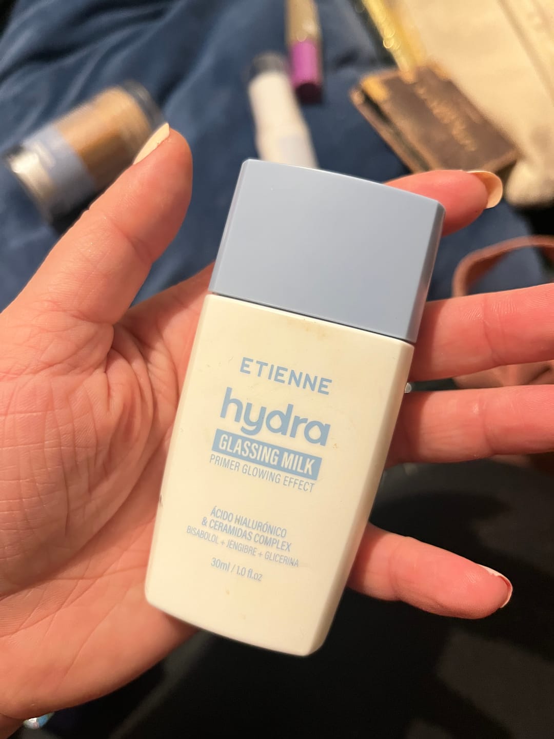 Customer photo review of Etienne Galssing Milk Hydra Hidratante