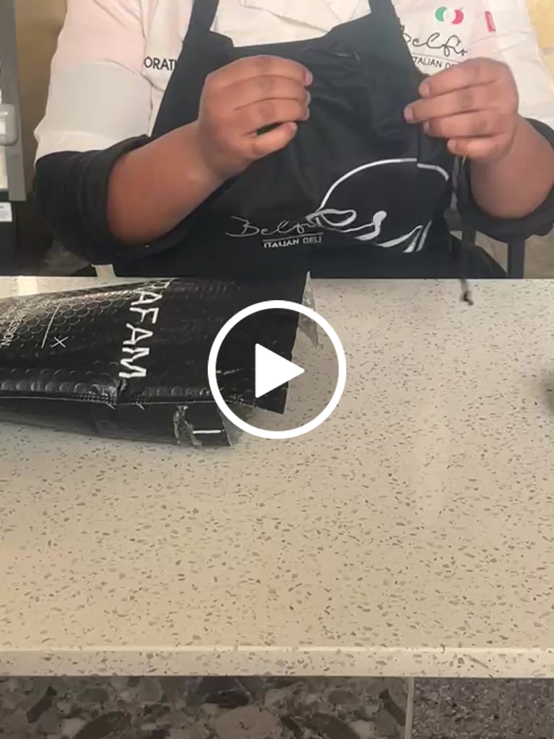 Customer video review of Rose Era Fashion Coin Purse