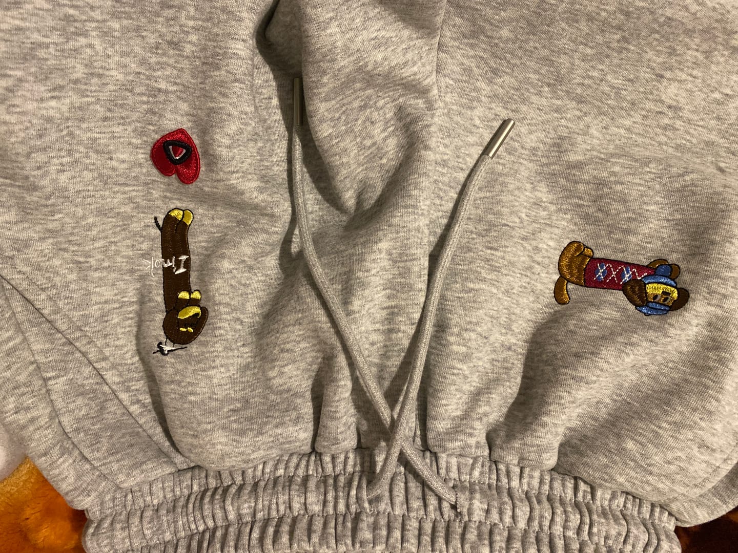 Customer photo review of Aelfric Eden Embroidery Dog Baggy Barrel Sweatpants