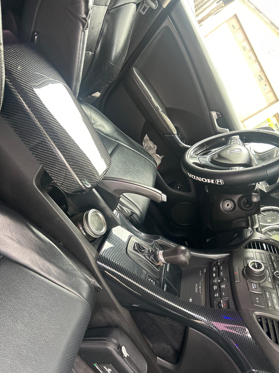Customer photo review of 2009-2014 TSX carbon fiber Arm rest