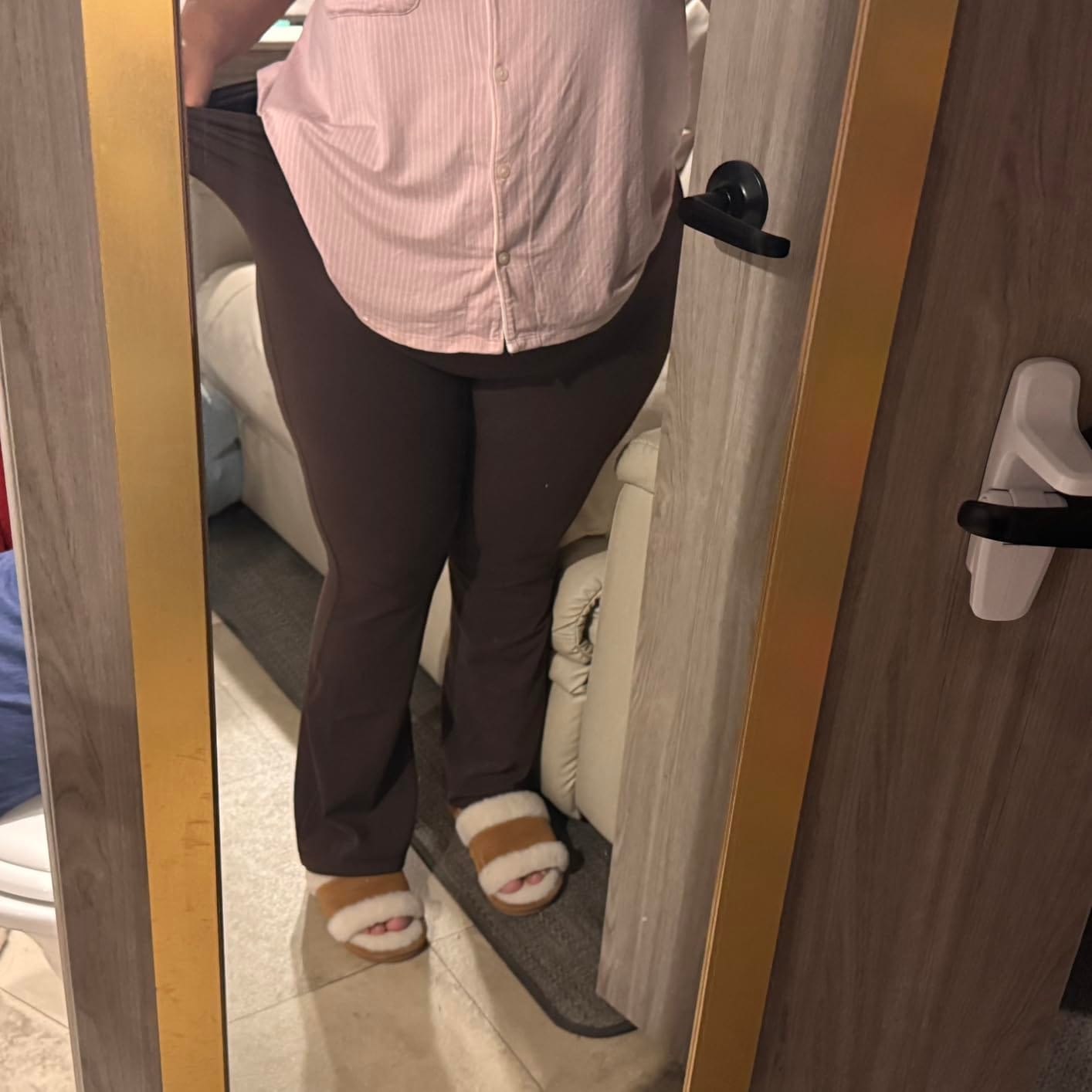 Customer photo review of High-Waisted Tummy Control Pocket Flare Leggings