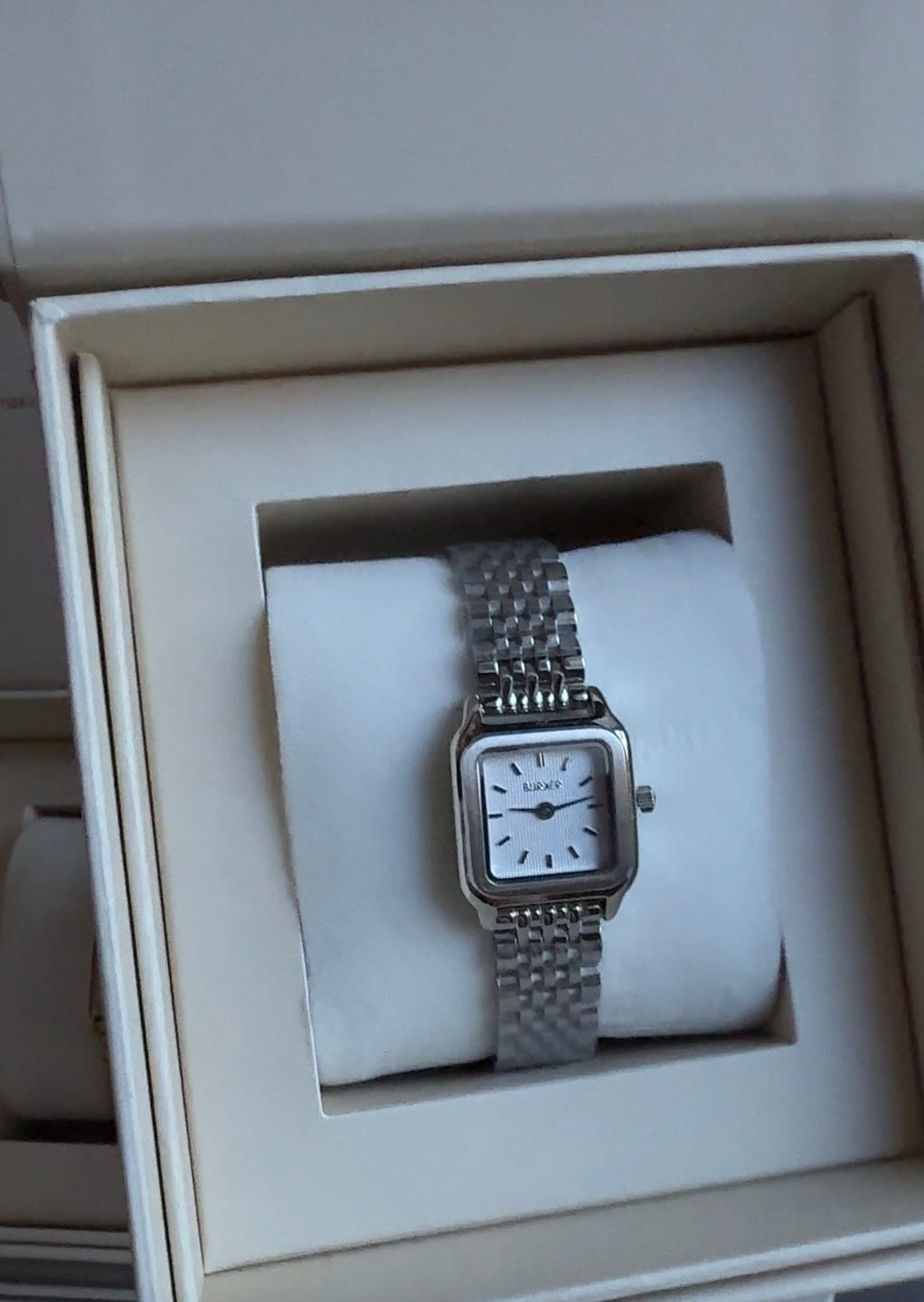 Customer photo review of Macy Petite Silver White