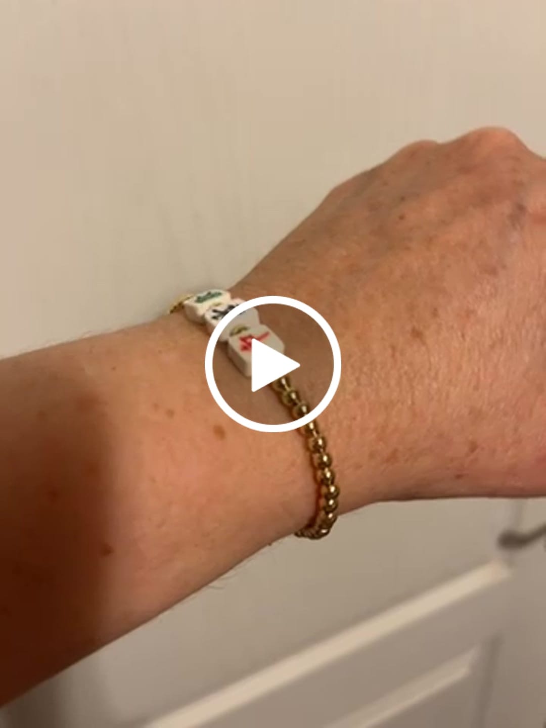 Customer video review of Three Mahj Tiles Bracelet