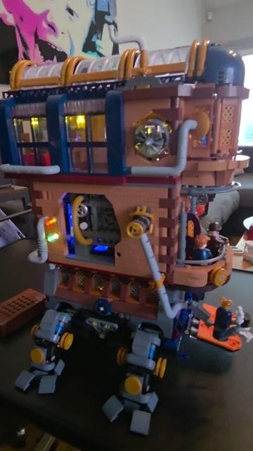Customer photo review of Alchemists Moving Castle by LumiBricks