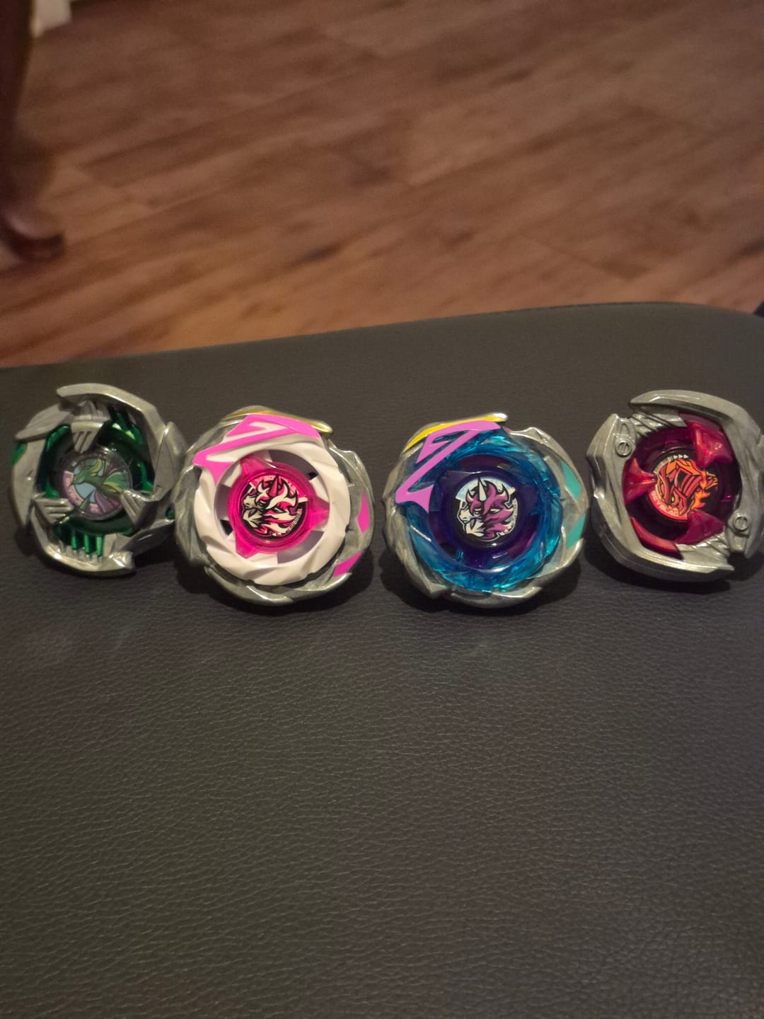 Customer photo review of [Pre-Order] Takara Tomy Beyblade X CX-17 Random Booster-10