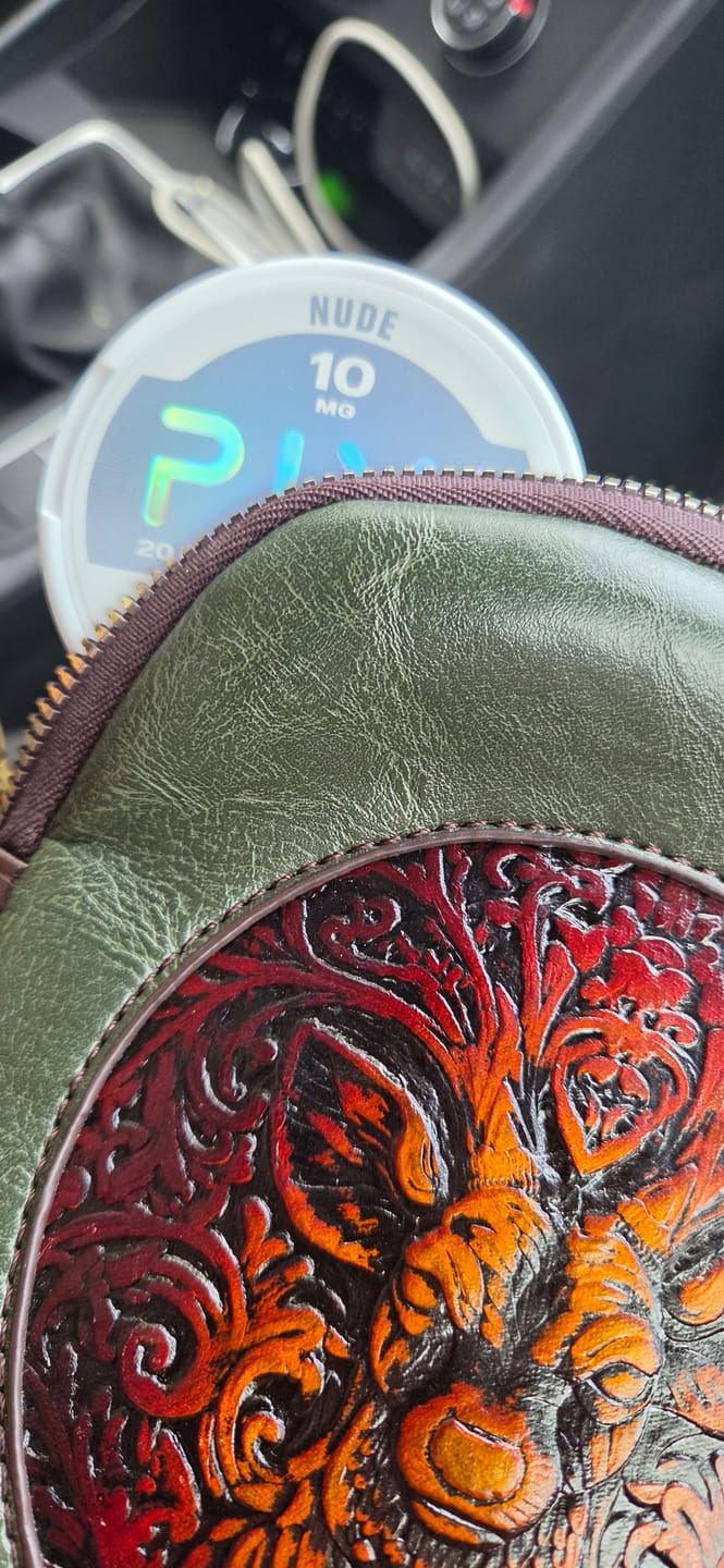 Customer photo review of PIXI Nicotine Pouches