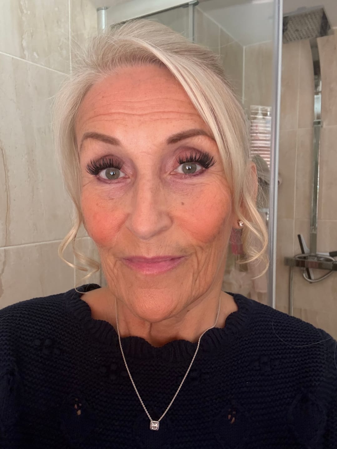 Customer photo review of The Pre Glued Under Lash Bundle