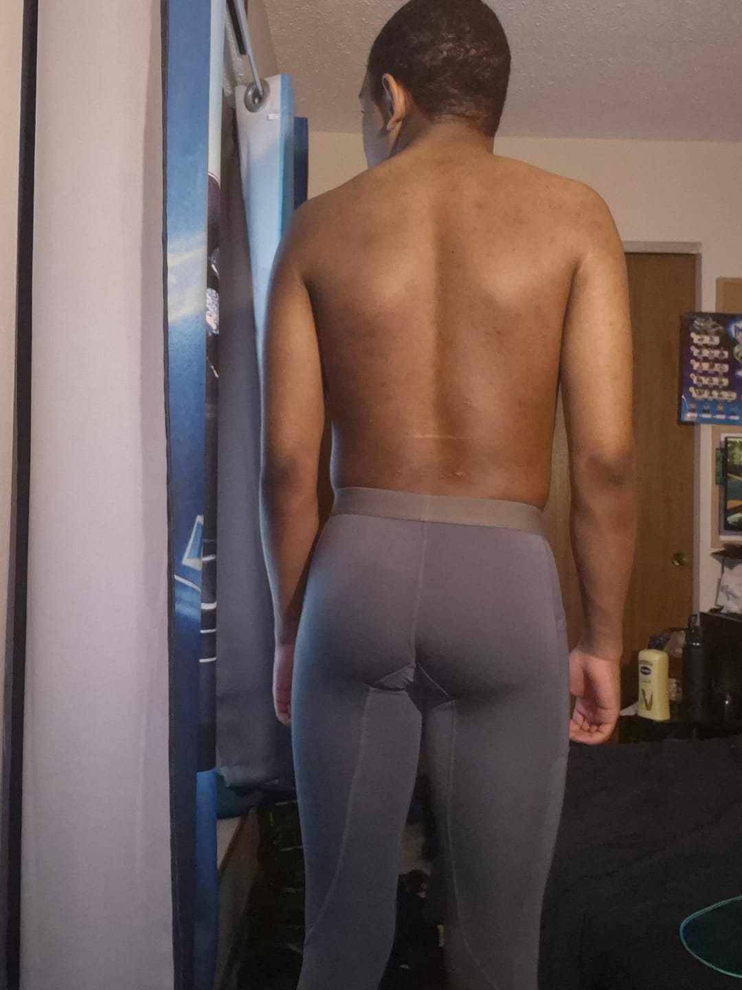 Customer photo review of Nylon 28in Leggings No Fly 1pk Dark Blue