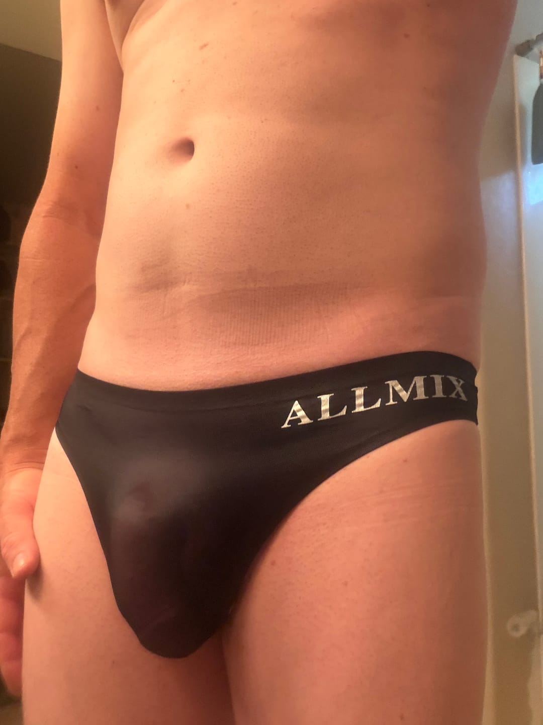 Customer photo review of 4 Pack ALLMIX Men's Seamless Underwear with Smooth Fit