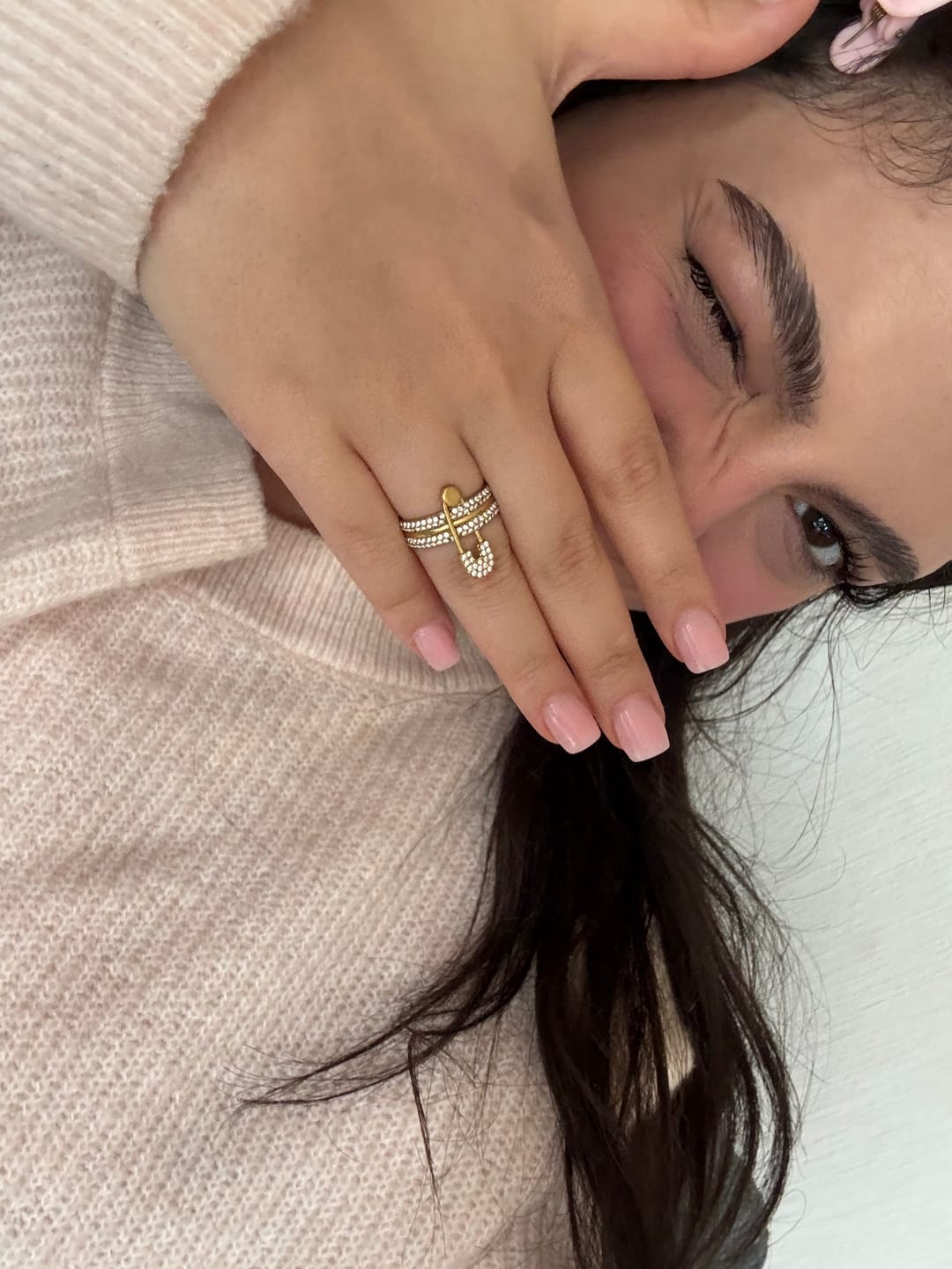 Customer photo review of Pave Flow Safety Ring 14K Vergoldung