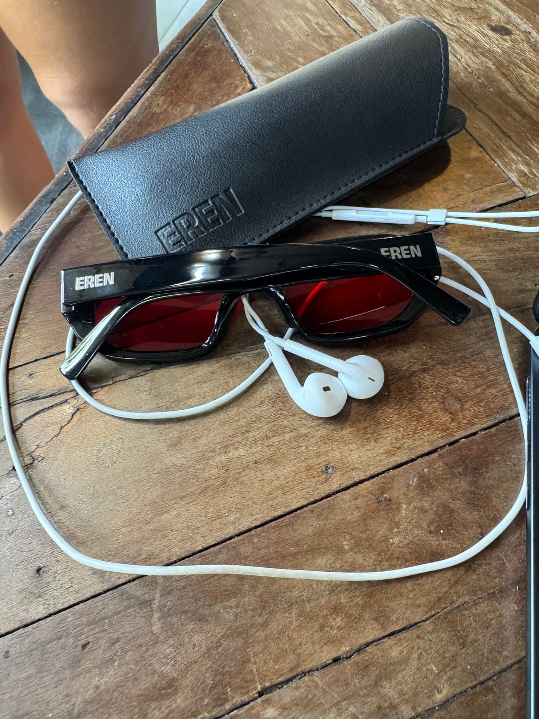 Customer photo review of JAY 🔴