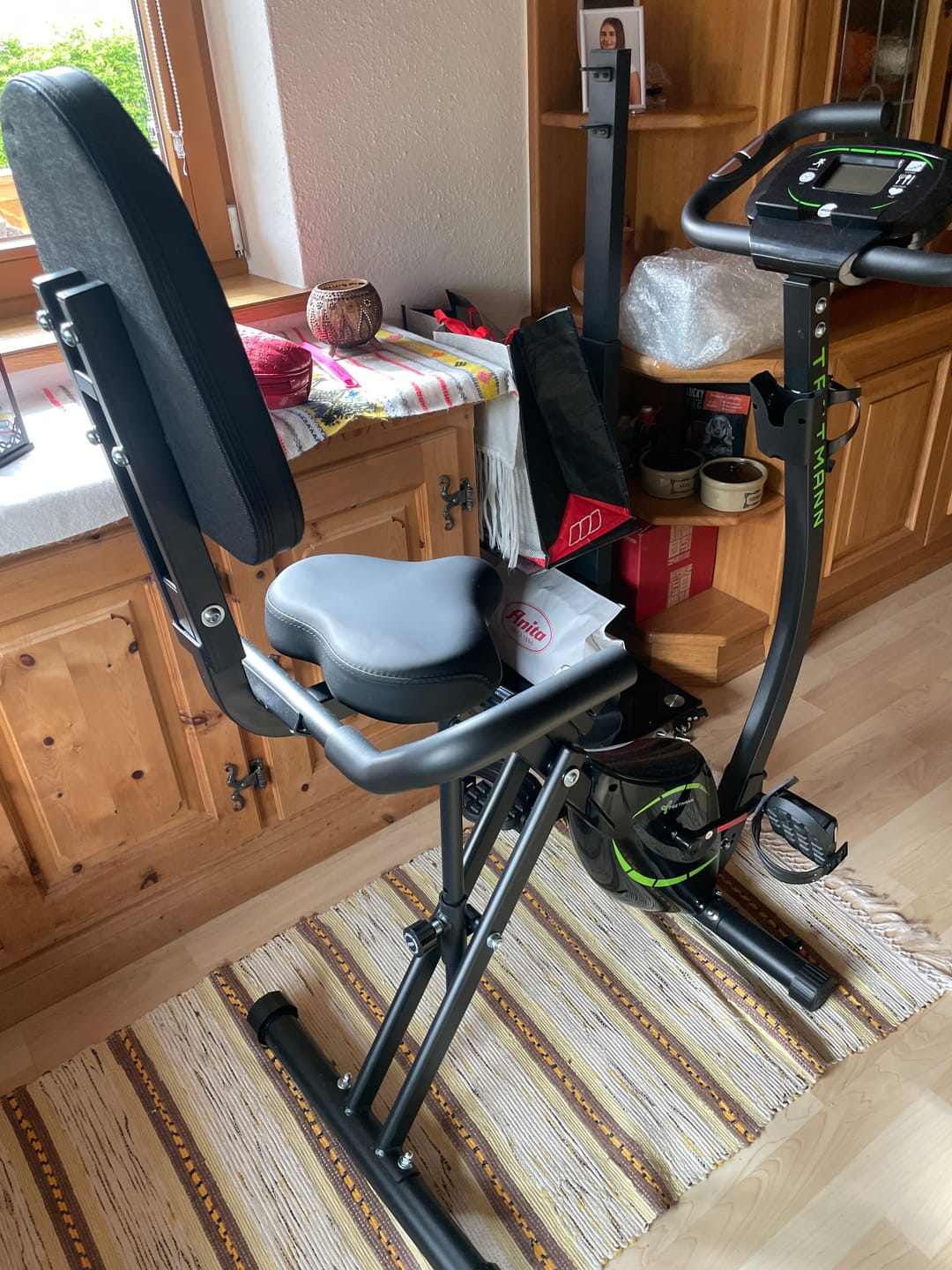 Customer photo review of Werkzeug, Traningsbuch und Dehnposter