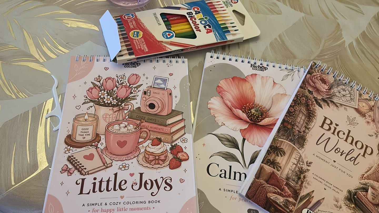 Customer photo review of ✨ Pack Coloriage Nomade ⭐ 3 Mini livres + crayons de couleurs🔥