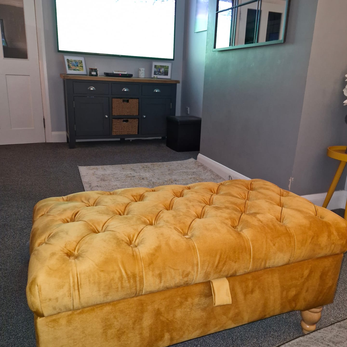Customer photo review of Kensington Luxury Storage Ottoman Footstool – Handmade Upholstered Blanket Box, Bedroom & Living Room Storage Bench UK