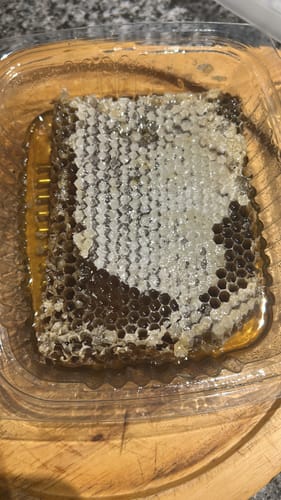 Customer photo review of Panal de miel 500g, orgánico, 100% artesanal
