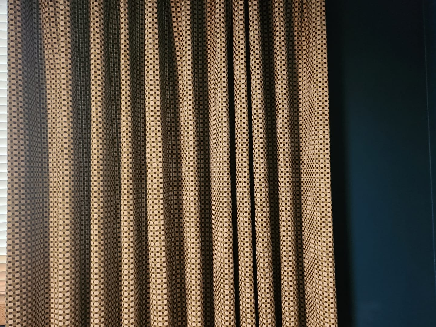 Customer photo review of 85% Blackout Pinch Pleated Curtains | Modern Pixelated Check Design, Noise Cancelling for Bedrooms & Media Rooms (Frankie)