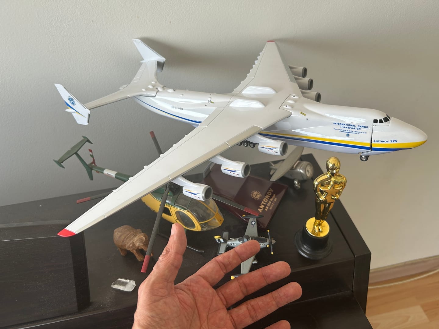 Customer photo review of Antonov An-225 Mriya 1:200 Scale Model