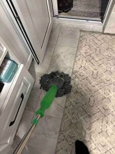 Customer photo review of Klaris™ Pro - Paslanmaz Çelik Gövdeli Kendinden Sıkmalı Yeni Nesil Mop