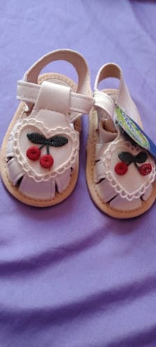 Customer photo review of Baby girl sandals summer cherry cloth sole shoes newborn baby shoes first walking shoes