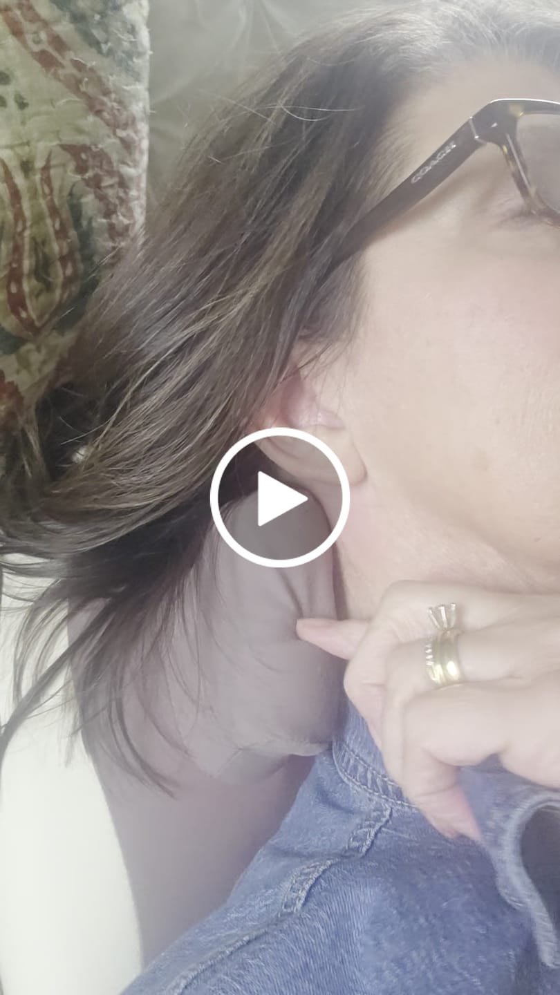 Customer video review of HiZoo - Clinical Grade Decompression Massager