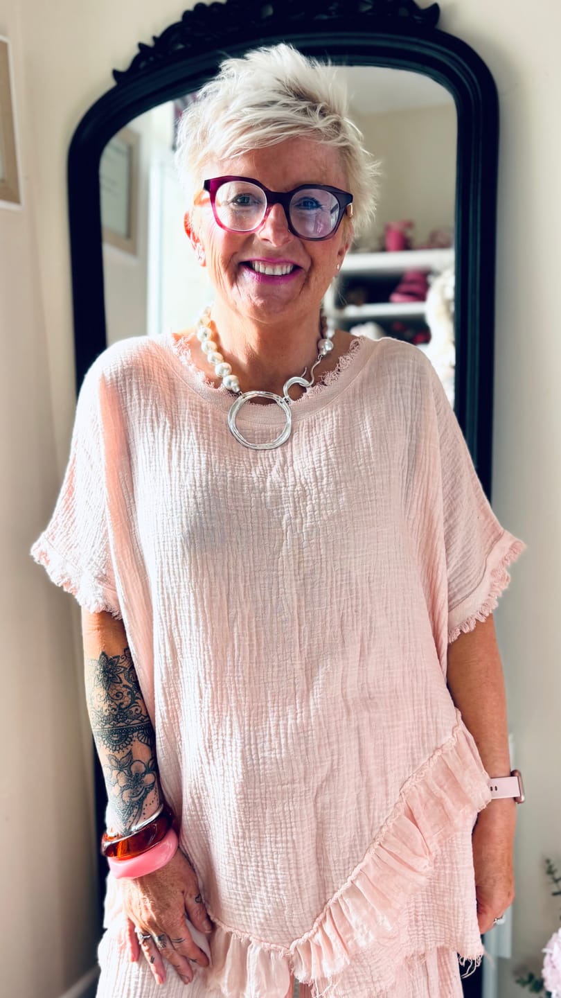 Customer photo review of Short Necklace Collection