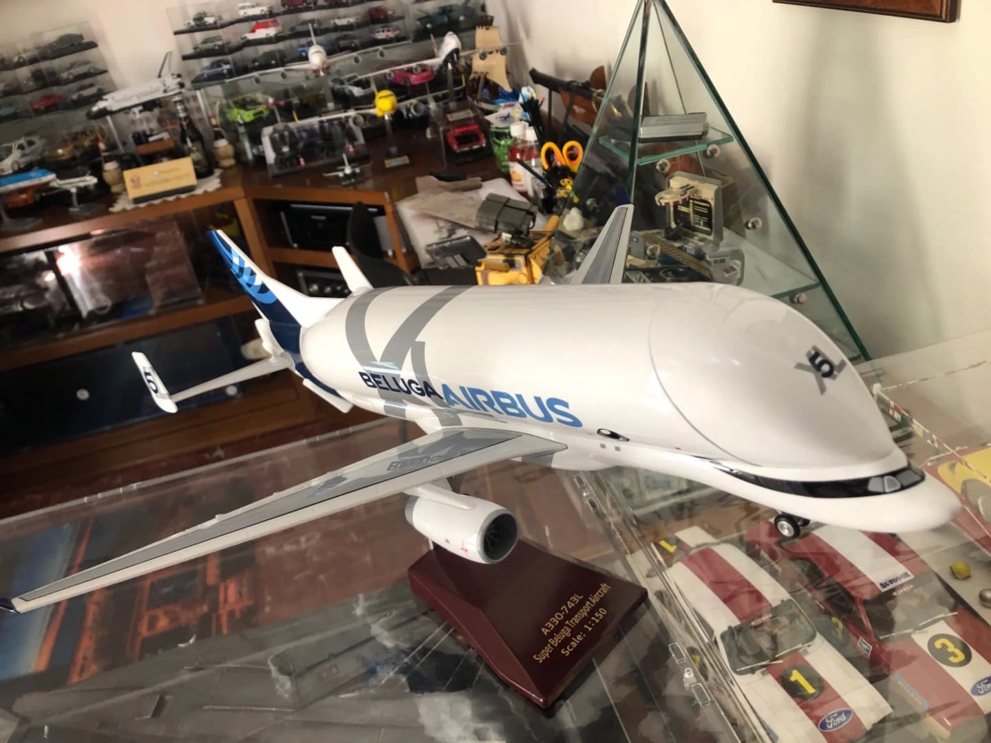 Customer photo review of Airbus A330-743L BelugaXL 1:150 Scale Model