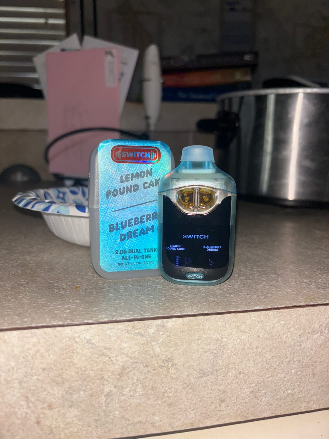 Customer photo review of Switch - 2G Lemon Pound Cake/Blueberry Dream