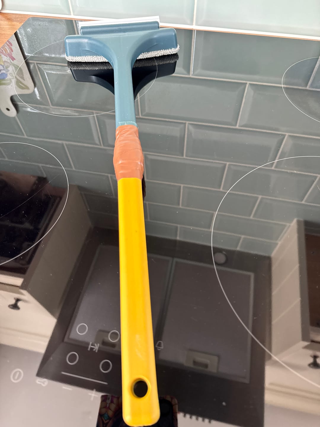 Customer photo review of Magicwipe™ 2-in-1 Screen & Window Cleaner