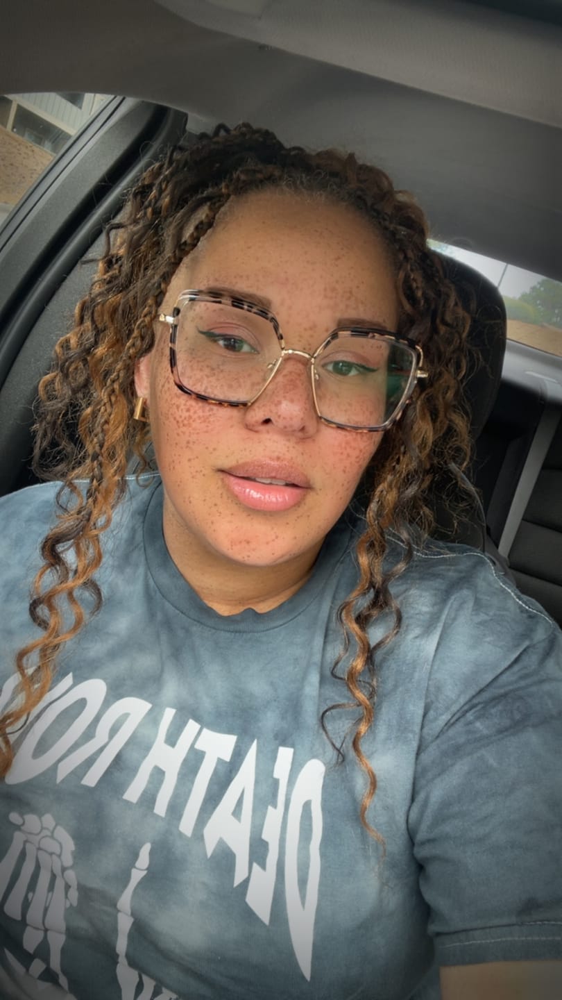 Customer photo review of Freetress Crochet Braid - BEACH CURL 12/18"