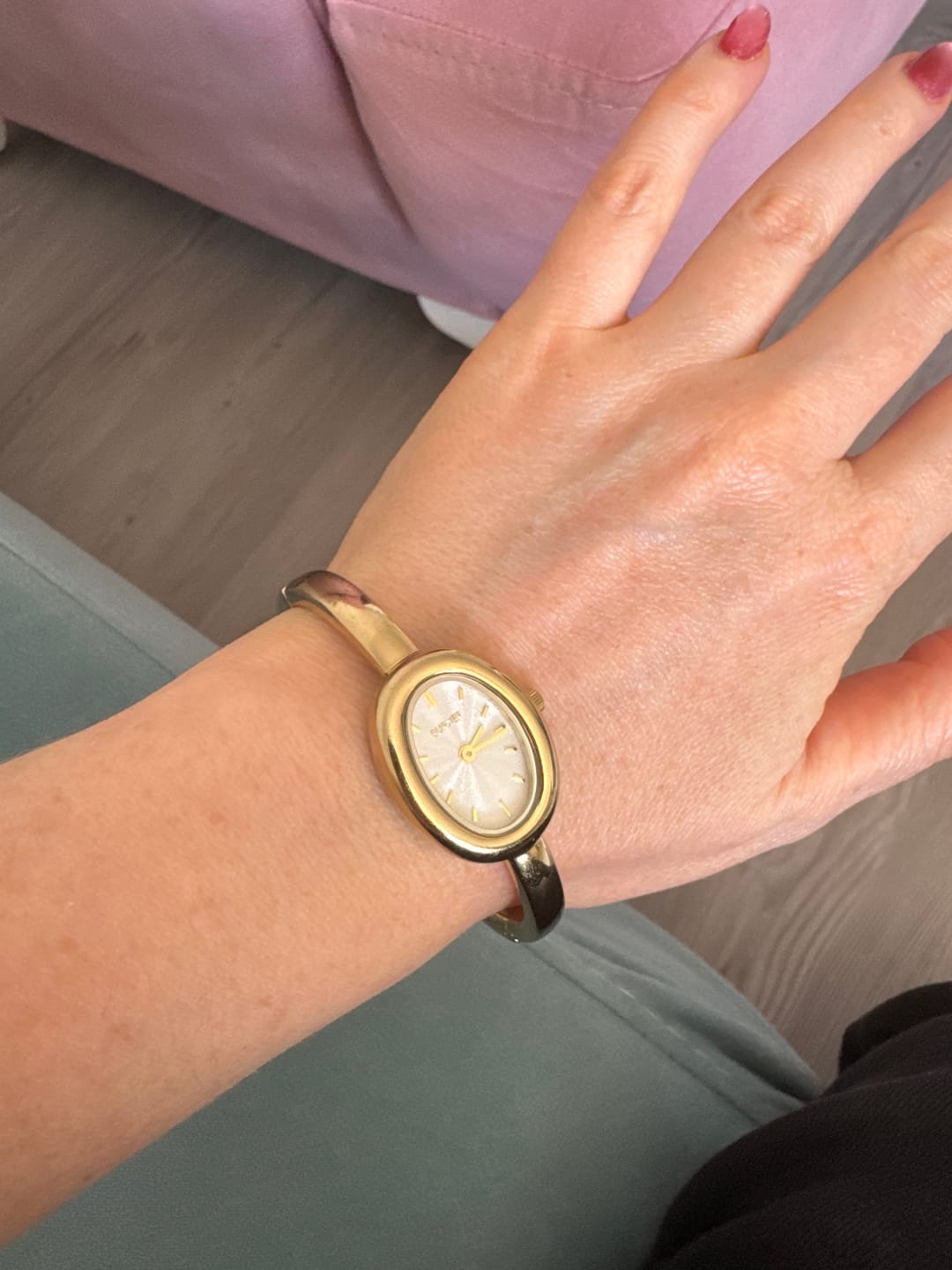 Customer photo review of Diana Gold White