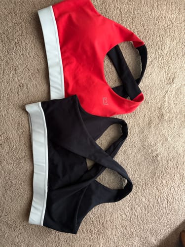 Customer photo review of BOLD Criss-Cross Sports Bra