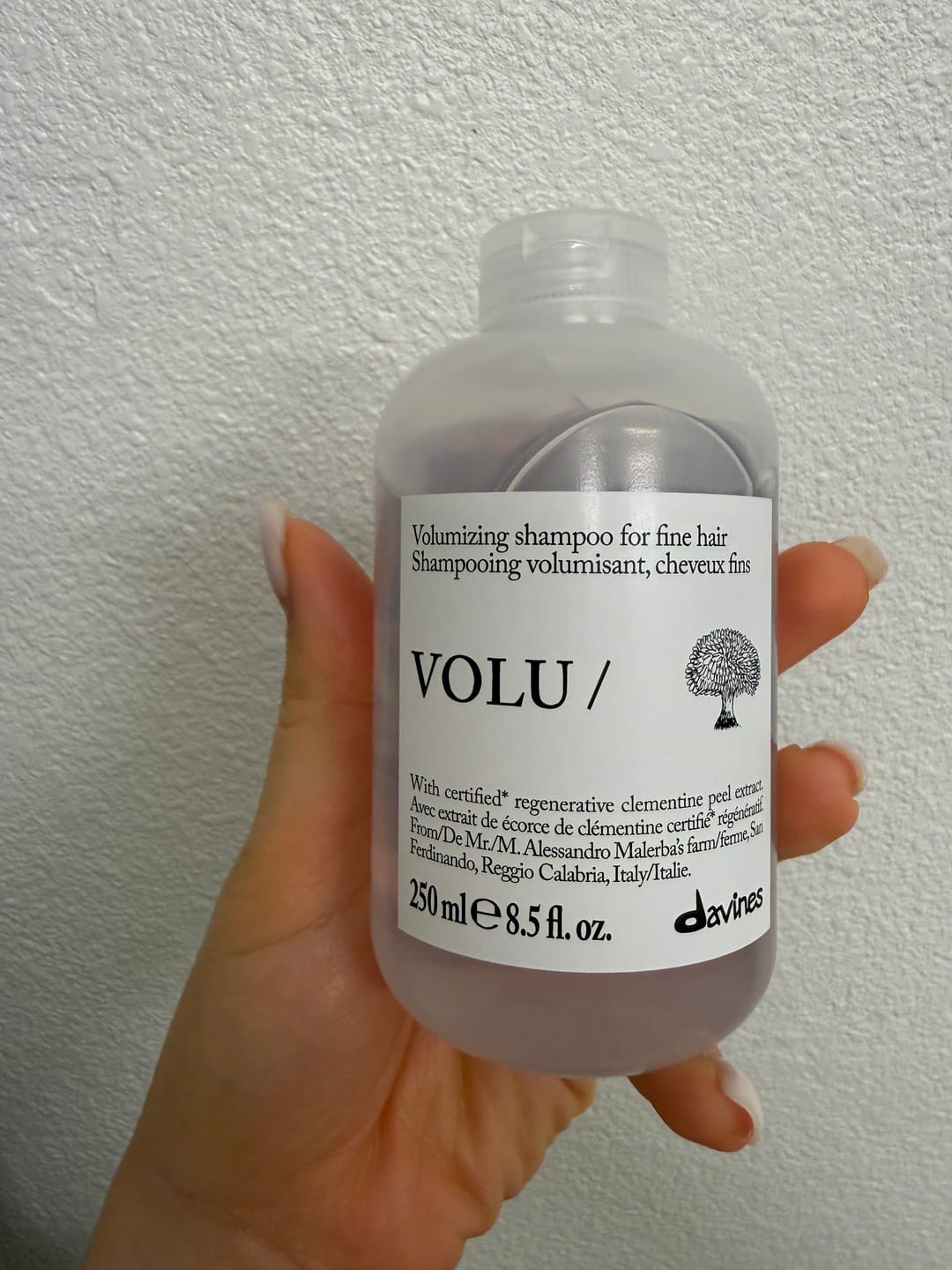 Customer photo review of VOLU Shampoo
