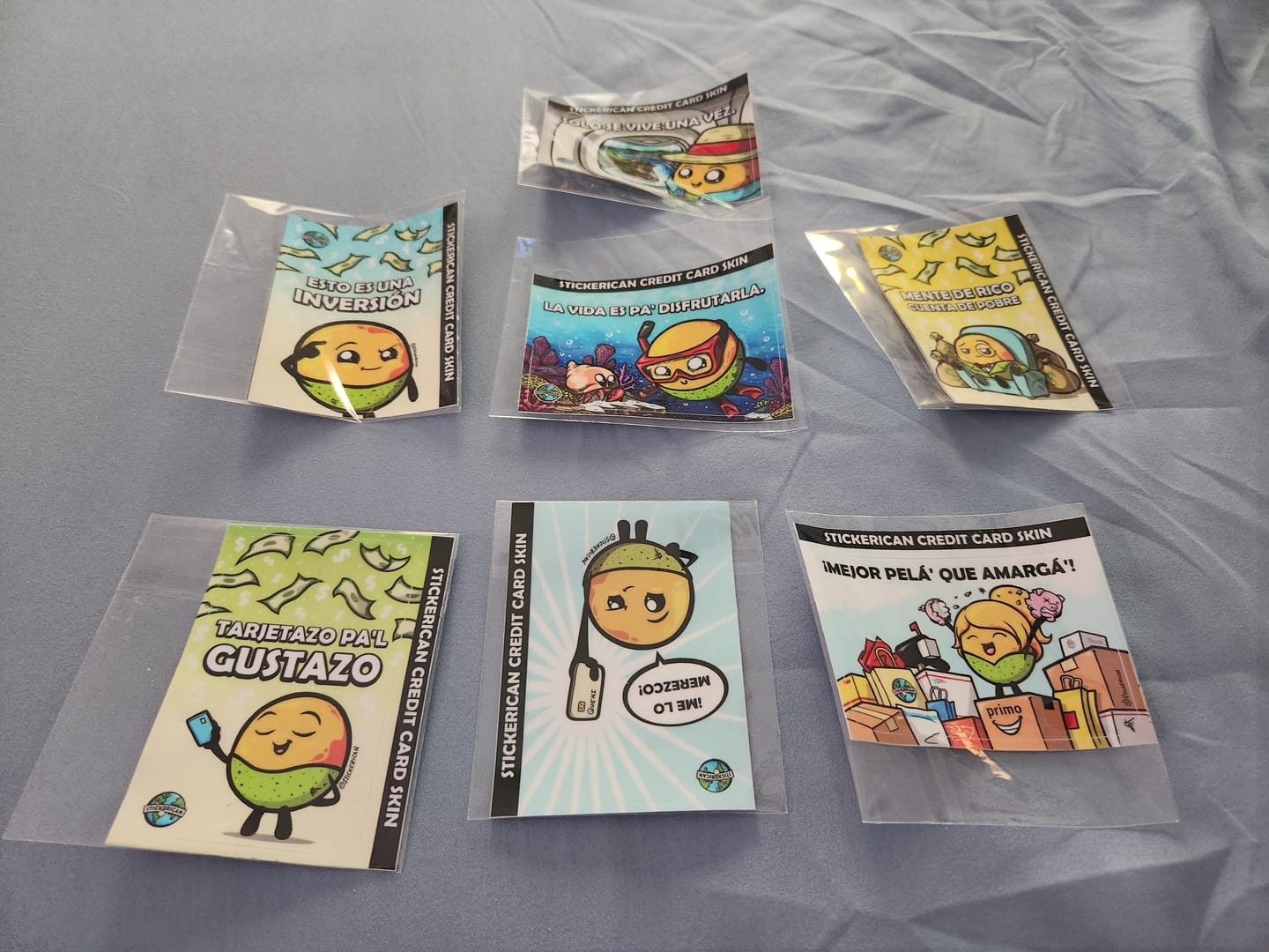 Customer photo review of (Damas) Mejor Pelá' que Amargá' - Sticker para Tarjeta de Crédito