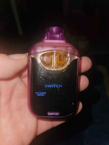 Customer photo review of Switch - 2G NYC Sour Diesel/Candy Gas