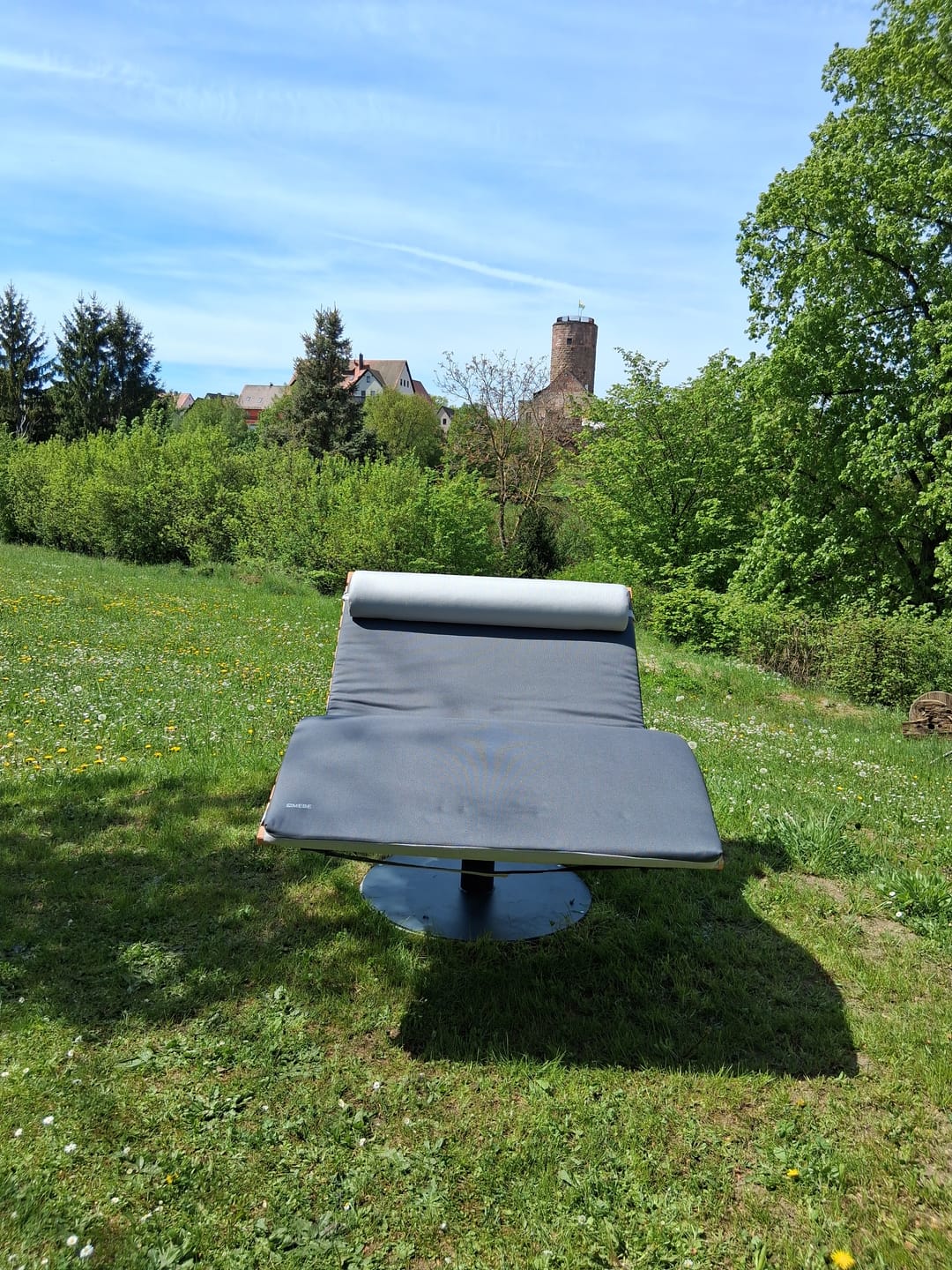 Customer photo review of MEBE Wave Lounge - drehbare Gartenliege für 2 Personen
