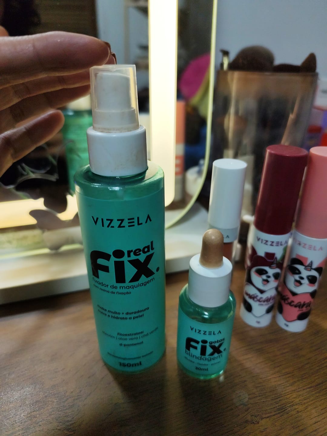 Customer photo review of Fixador de Maquiagem Real Fix - Vizzela