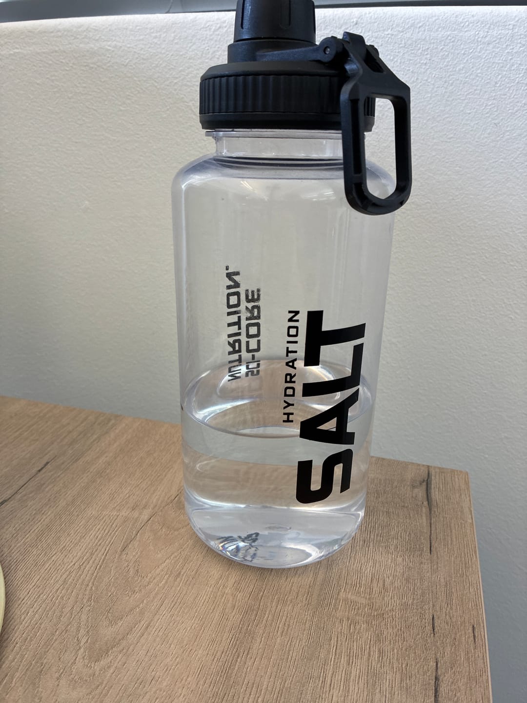 Customer photo review of 1L Hydrator Bottle