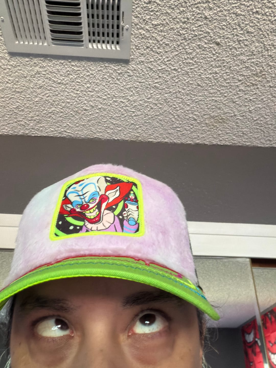 Customer photo review of OVERLORD X Killer Klowns: Slim