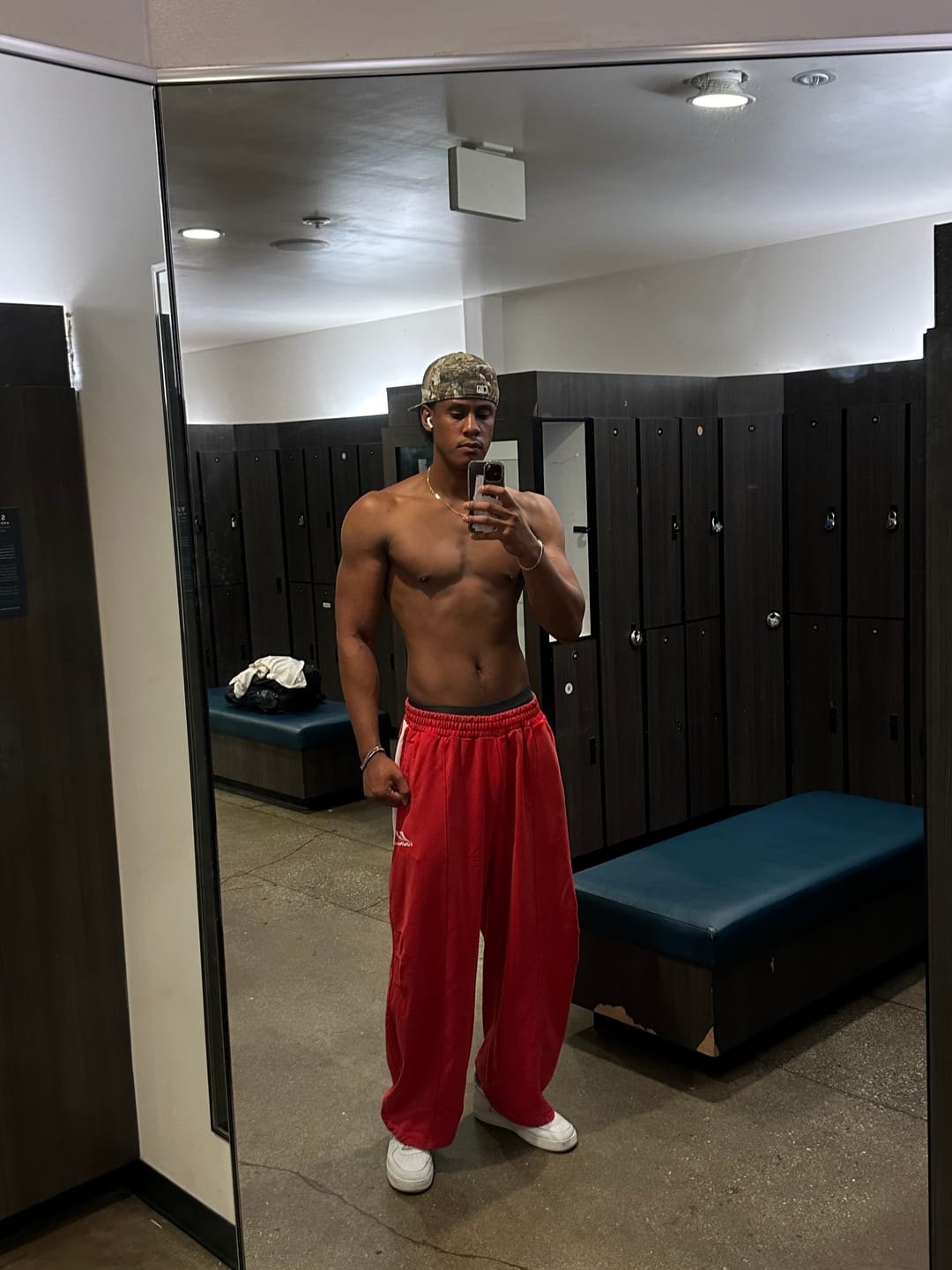 Customer photo review of 2071 - Baggy Ass Sweats