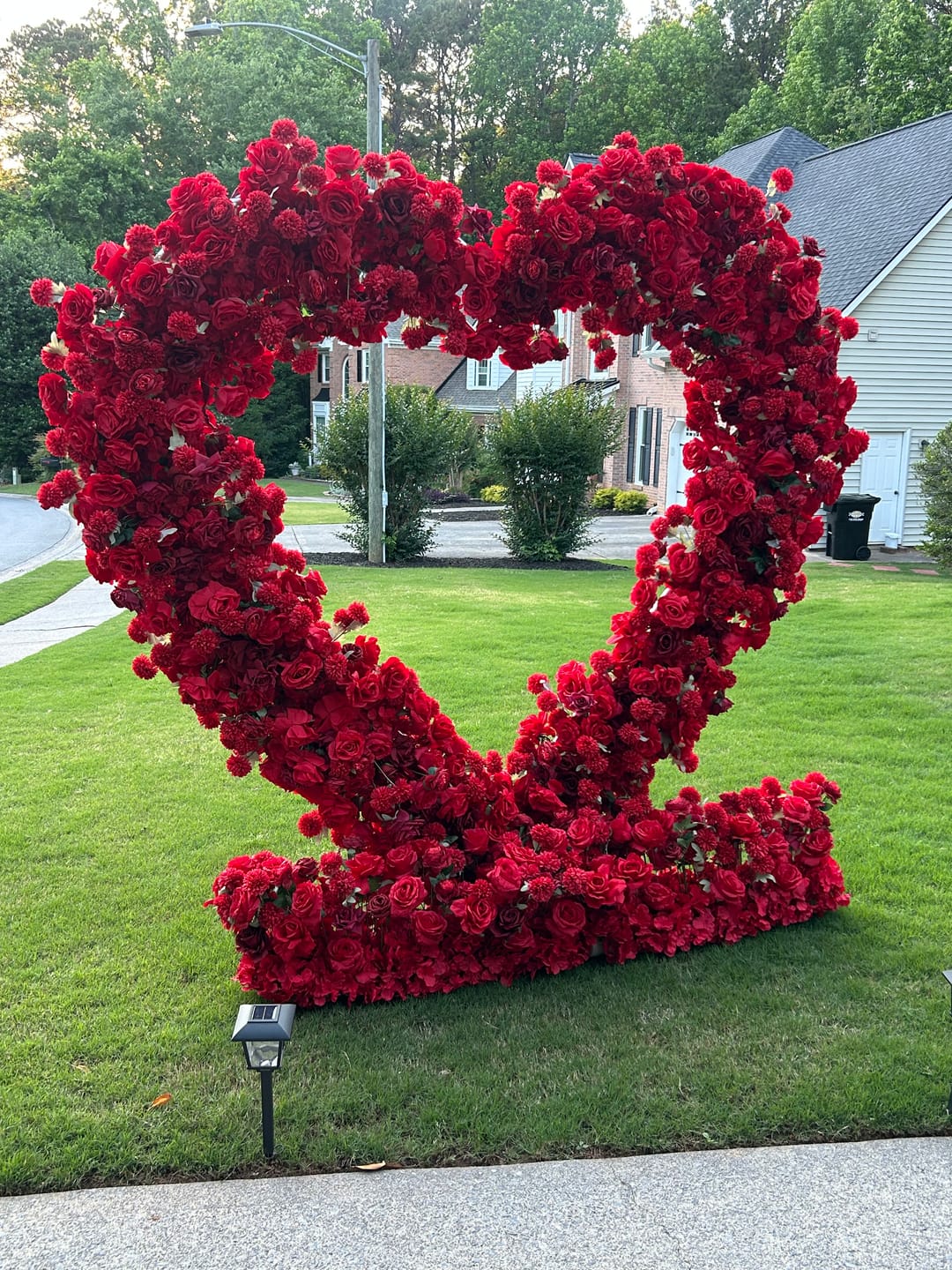 Customer photo review of AliFlowers 5D Red Rose Heart Arch for Proposal & Wedding Backdrop ALFAH004