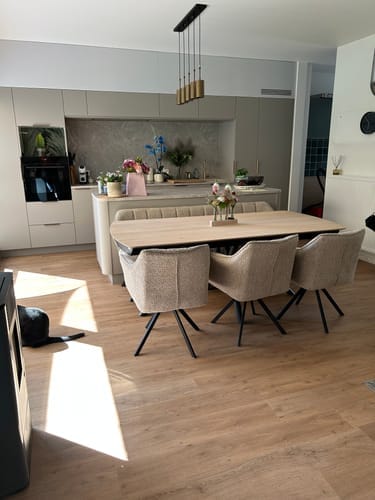 Customer photo review of Eetkamerstoel Vantage - Beige - Bouclé - Teddystof - Draaibaar