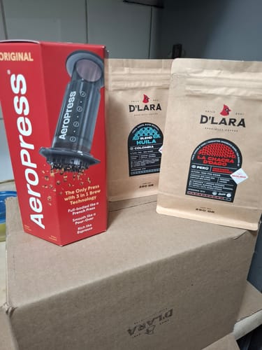 Customer photo review of Pack Aeropress + 2 Bolsas 250g Café de Especialidad en Grano o Molido
