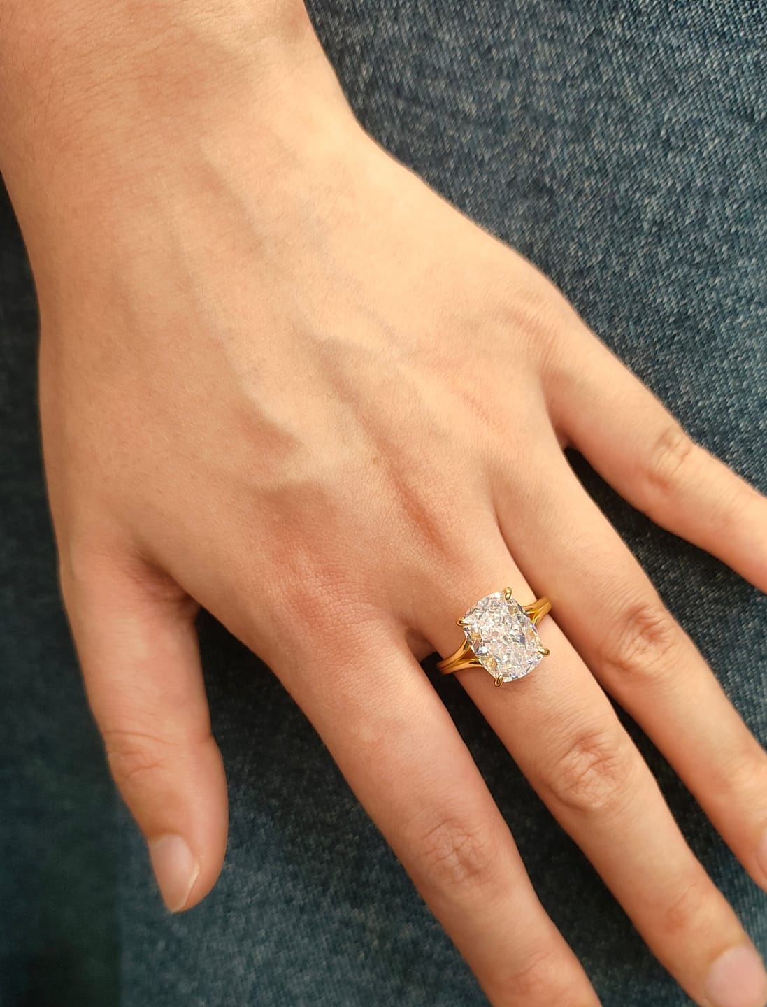 Customer photo review of S925 5.5Ct Cushion Cut Split Shank Engagement Ring Gold Plated Hidden Halo Bridal Ring For Everyday Wear