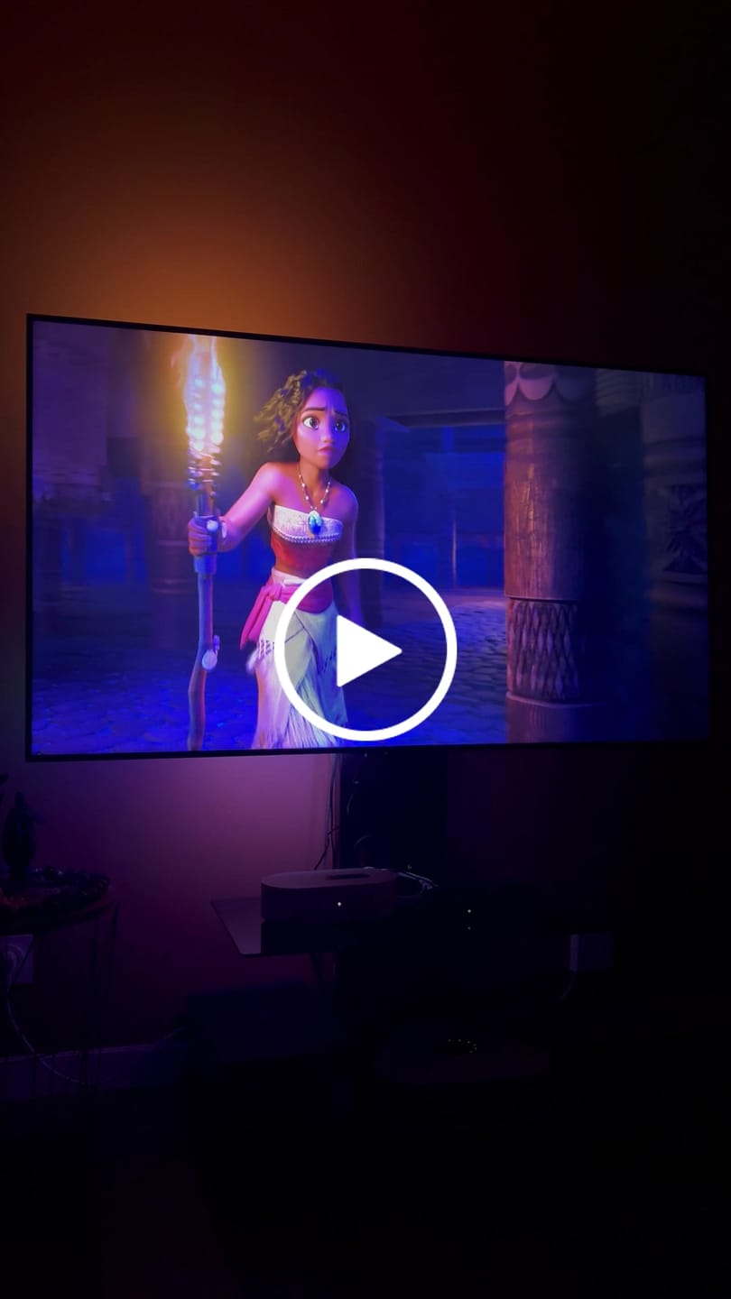 Customer video review of Hubaura Sync Box
