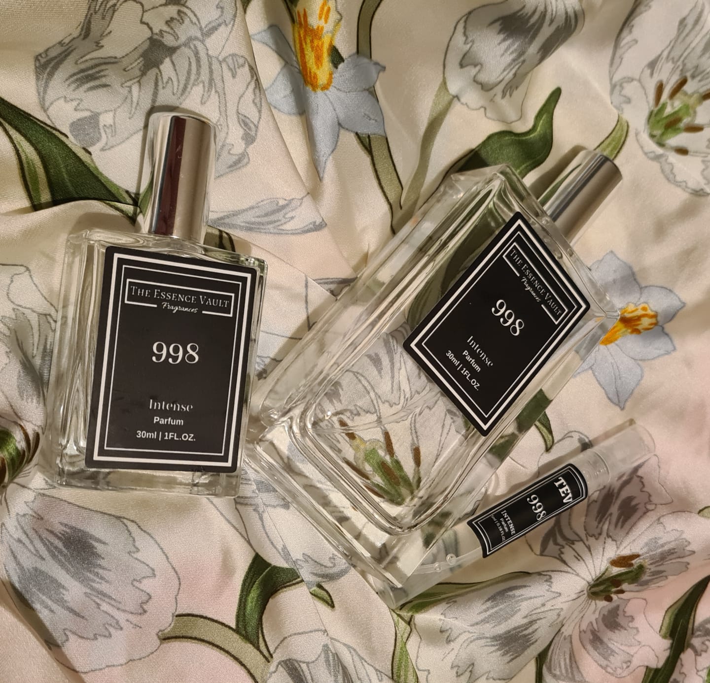 Customer photo review of Inspired By Gloss You - 998 - Intense