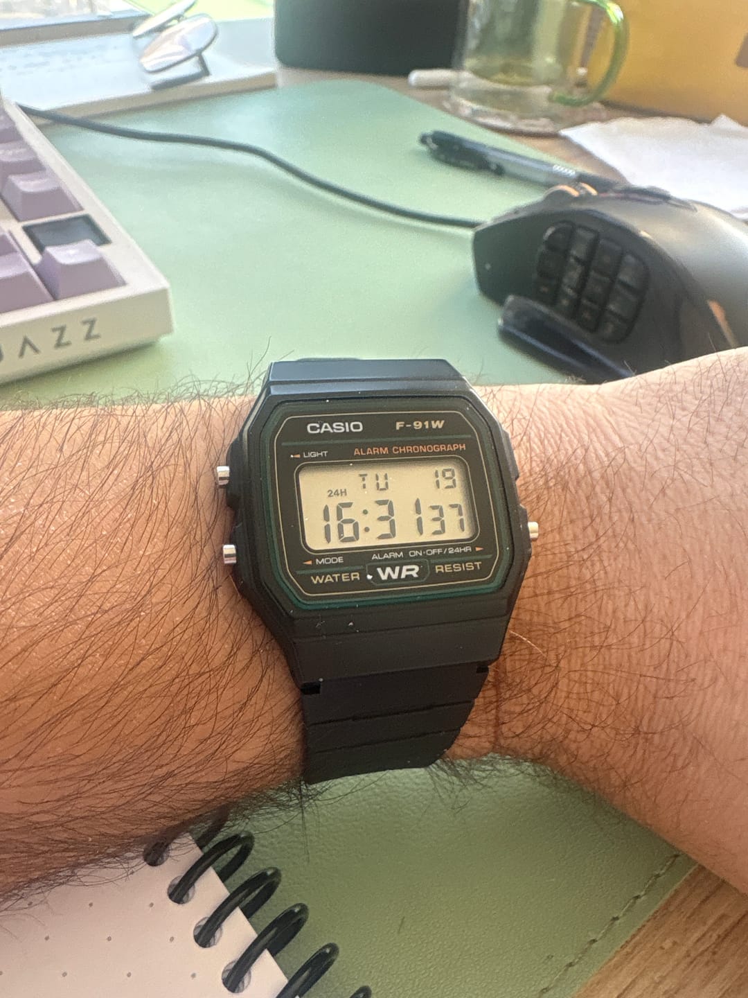 Customer photo review of Reloj Casio Vintage F-91W-3JH Clásico Líneas Verdes JDM